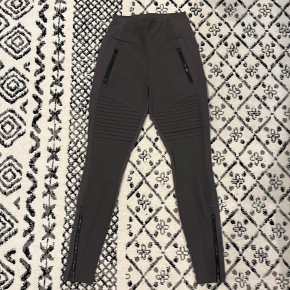 ATHLETA headlands hybrid moto tights leggings grey size 2 - Picture 2 of 12